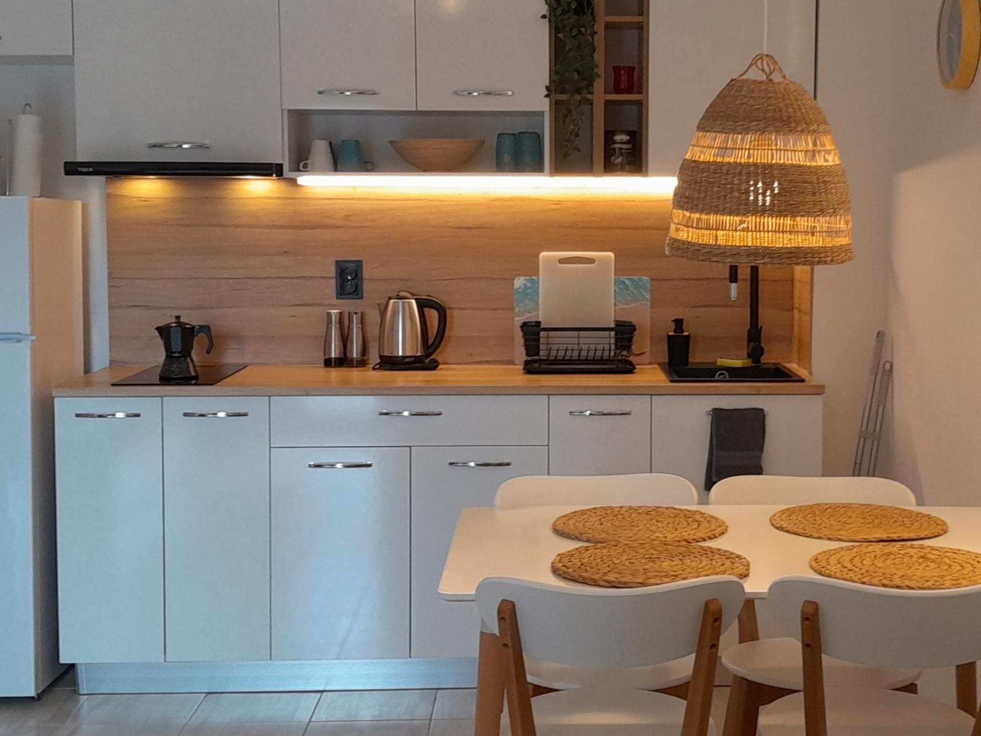 Lilia Apartments Каваци, Созопол Phòng bức ảnh