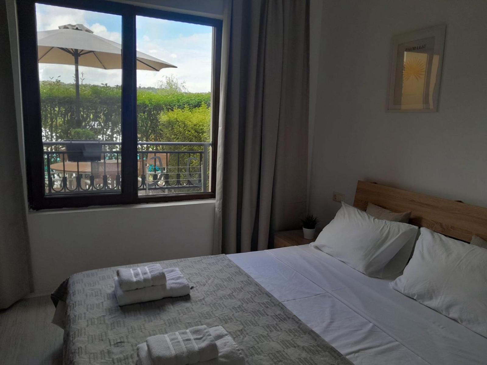 Lilia Apartments Каваци, Созопол Ngoại thất bức ảnh